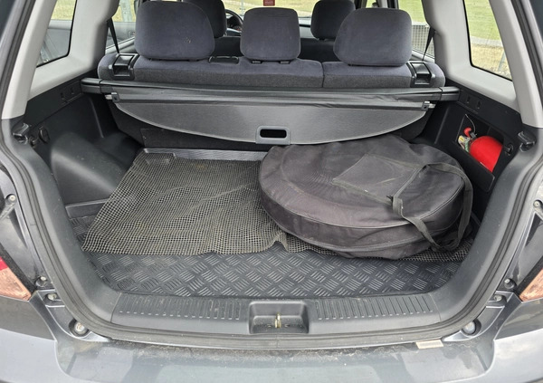 Mitsubishi Outlander cena 13000 przebieg: 150300, rok produkcji 2004 z Włocławek małe 301